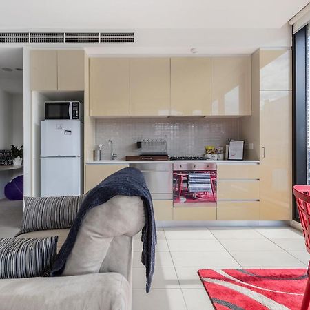 Light, Airy, Spacious Queens Road Apartment Melbourne City Exterior foto