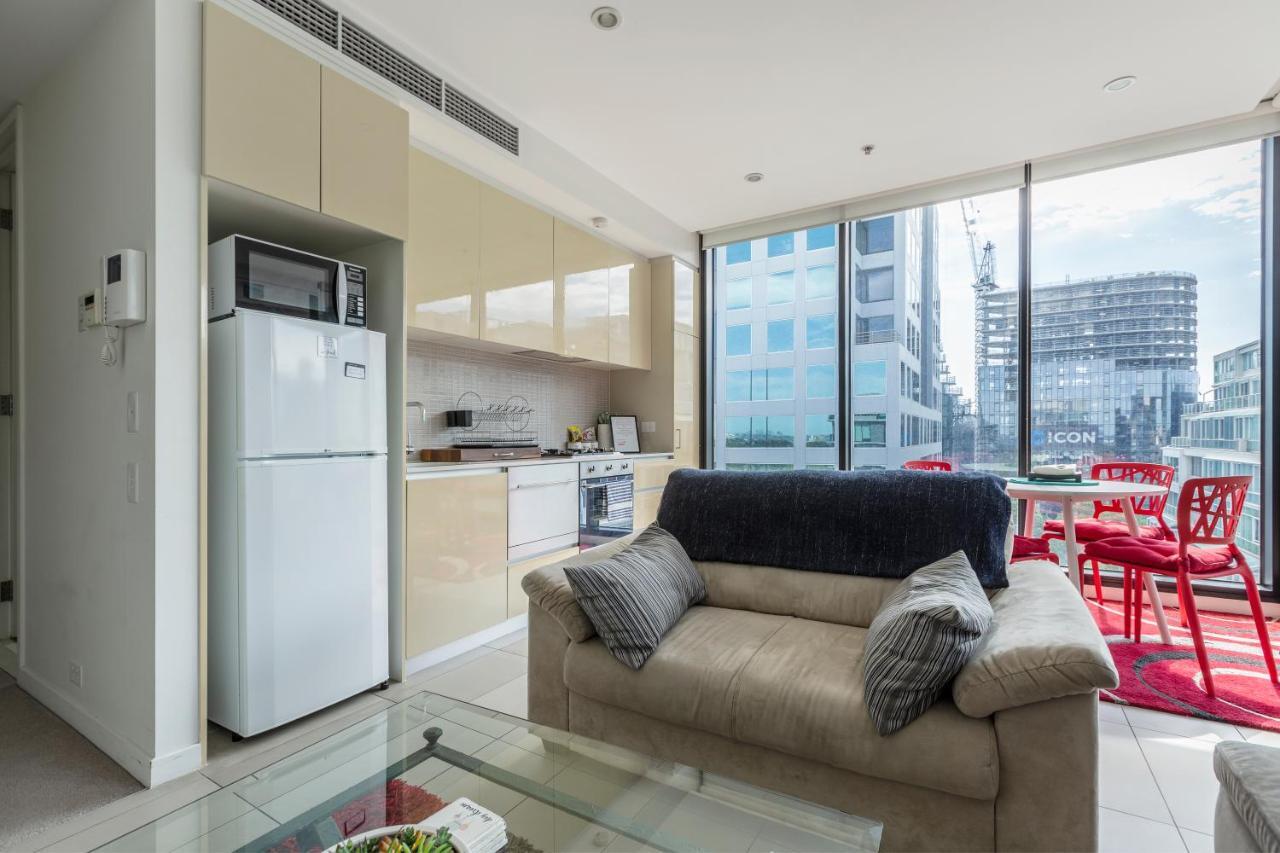 Light, Airy, Spacious Queens Road Apartment Melbourne City Exterior foto