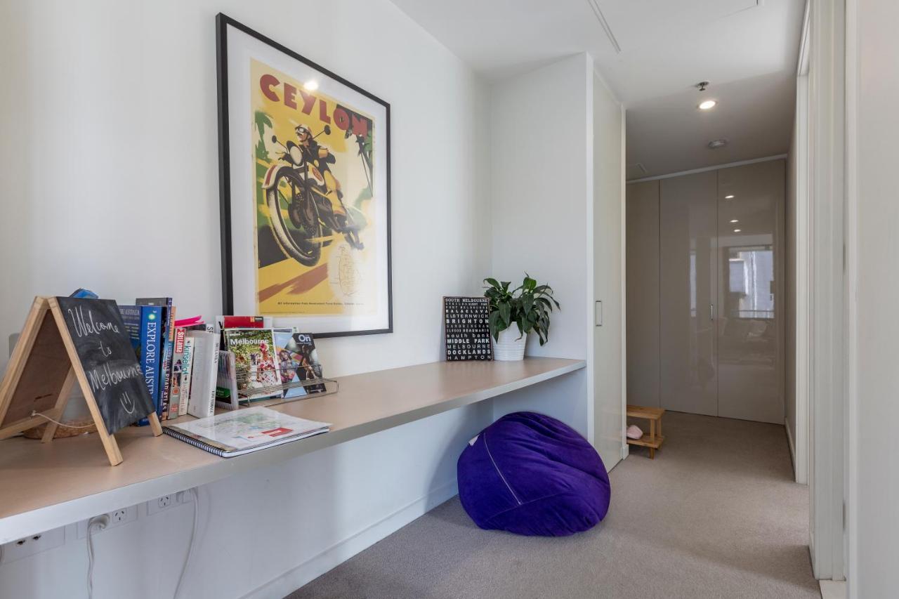 Light, Airy, Spacious Queens Road Apartment Melbourne City Exterior foto